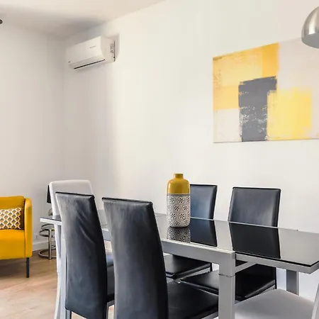 Appartement Costanza In *